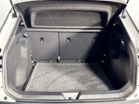 Certified 2024 Volkswagen ID.4 2WD image 22