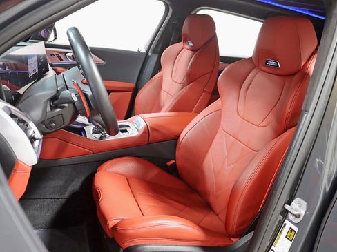 Used 2023 BMW XM w/ M Driver's Package image 30