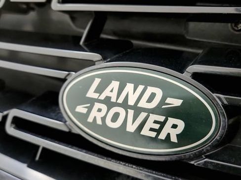 Used 2025 Land Rover Range Rover Evoque S AWD/4WD image 29