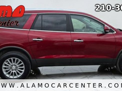 Used 2011 Buick Enclave CXL image 6