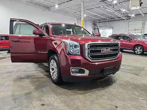 Used 2017 GMC Yukon SLE w/ SLE Value Package AWD/4WD image 26