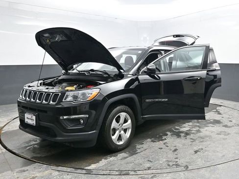 Used 2019 Jeep Compass Latitude w/ Popular Equipment Group image 37