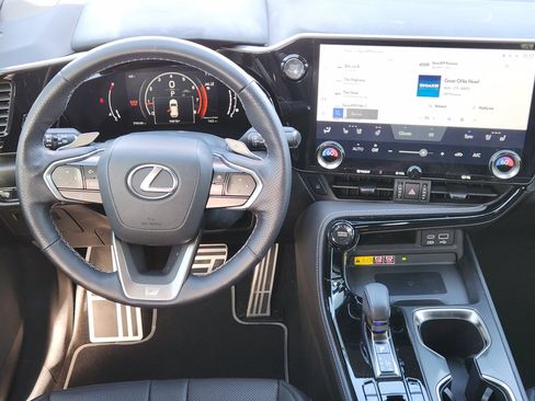 Used 2022 Lexus NX 350 F Sport image 32