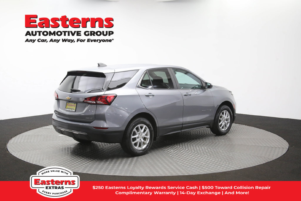 Used 2023 Chevrolet Equinox LT AWD/4WD image 42