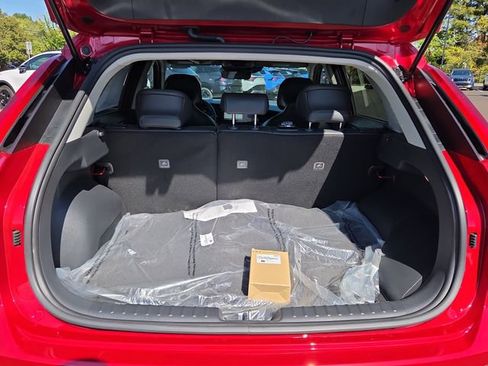 New 2025 Kia Niro EX w/ EX Cold Weather Package image 4