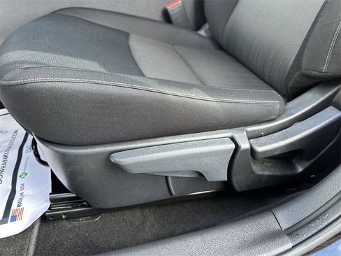 Used 2022 Nissan Sentra SV w/ Trunk Package image 12