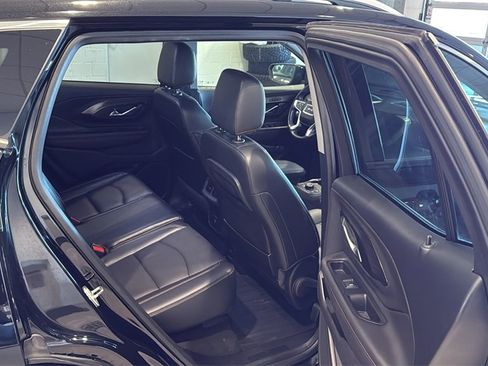 Used 2018 GMC Terrain SLT w/ Preferred Package image 14