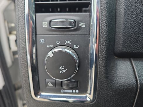 Used 2014 RAM 3500 Laramie w/ Protection Group image 26