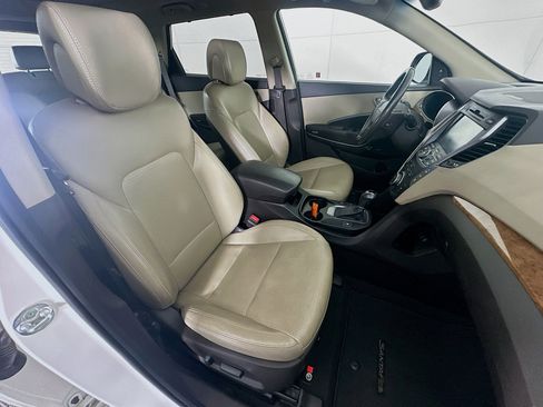 Used 2014 Hyundai Santa Fe Limited AWD/4WD image 34
