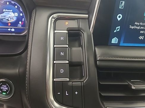 Used 2023 Chevrolet Tahoe High Country w/ Advanced Technology Package AWD/4WD image 42