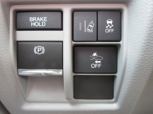 Used 2017 Acura MDX w/ Technology & Entertainment image 31