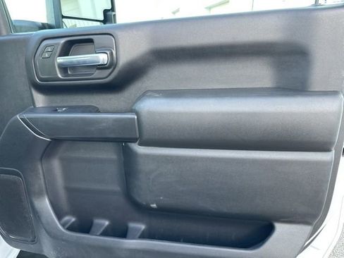 Used 2025 Chevrolet Silverado 2500 W/T w/ WT Convenience Package image 40