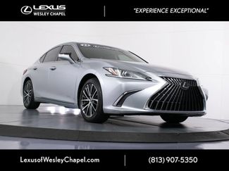 Used 2023 Lexus ES 300h w/ Premium Package FWD video 1