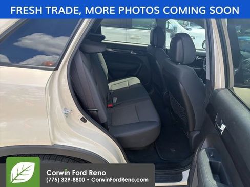 Used 2012 Kia Sorento LX w/ V6 Convenience Pkg AWD/4WD image 13