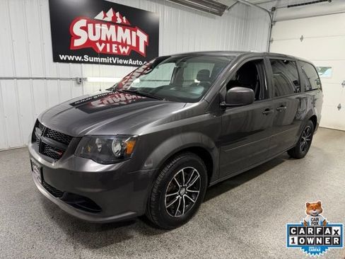 Used 2016 Dodge Grand Caravan SE FWD image 1