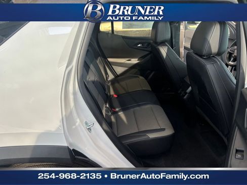 New 2026 Chevrolet Equinox LT w/ Convenience Package II image 18