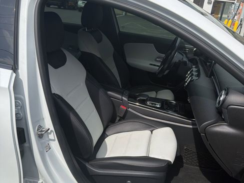 Used 2020 Mercedes-Benz A 220 image 7
