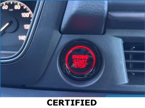 Used 2025 Honda Pilot TrailSport image 11