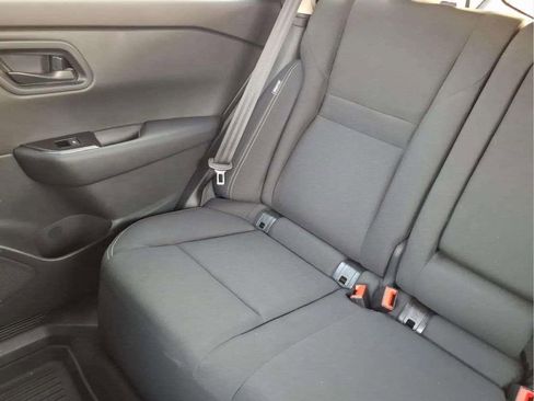 Used 2025 Nissan Rogue S FWD image 16