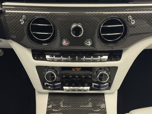 Certified 2023 Rolls-Royce Ghost Black Badge w/ Black Badge Ghost Package image 40