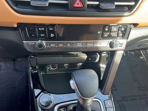 New 2026 Kia Seltos EX image 16