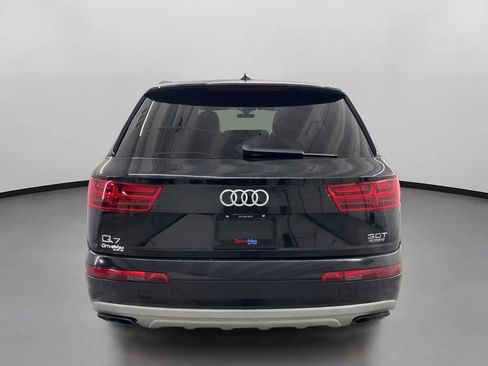 Used 2017 Audi Q7 3.0T Premium Plus w/ Premium Plus Package image 8