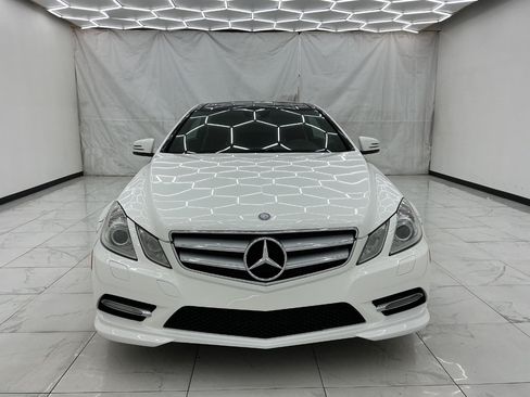 Used 2013 Mercedes-Benz E 550 Coupe image 5