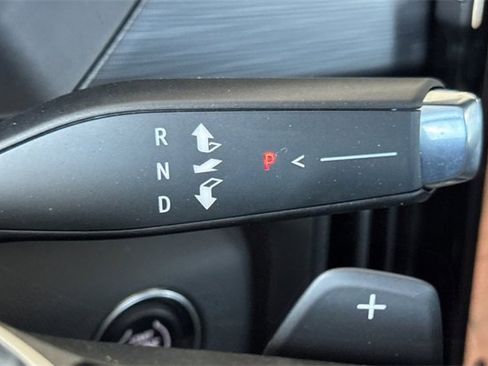 Used 2024 GMC Acadia AT4 w/ Super Cruise Package image 35