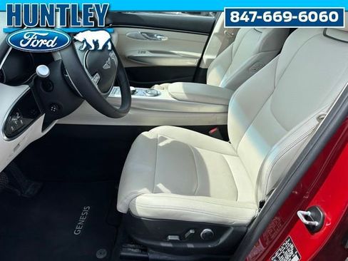 Used 2023 Genesis GV70 2.5T w/ Select Package AWD/4WD image 18