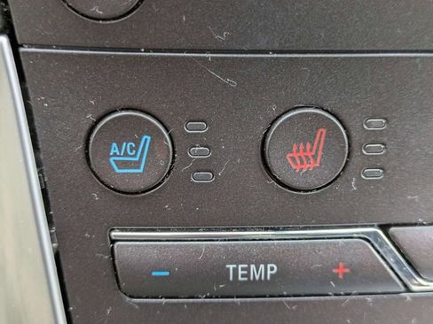 Certified 2018 Ford Edge Titanium w/ Equipment Group 301A image 23