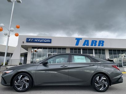 New 2025 Hyundai Elantra Limited