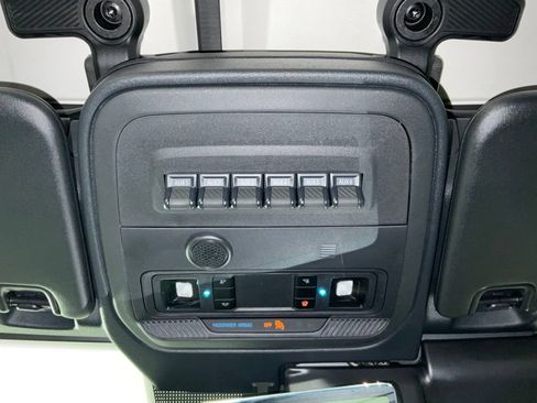 New 2026 Ford Bronco Raptor AWD/4WD image 21