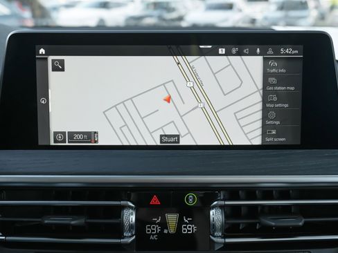 Used 2024 BMW X3 sDrive30i w/ Convenience Package w/ZPA image 14