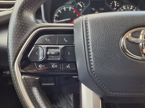 Used 2022 Toyota Tundra SR5 image 17