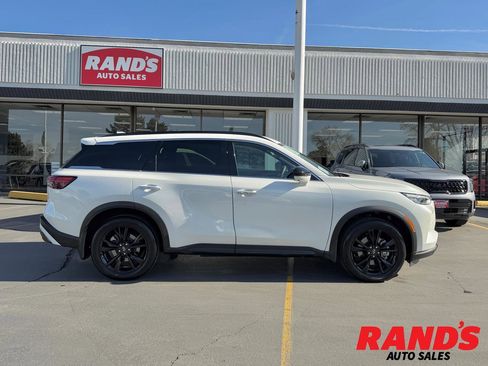 Used 2025 INFINITI QX60 Luxe w/ Black Edition image 1