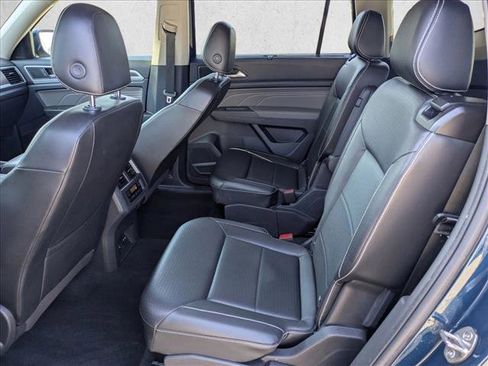 Used 2022 Volkswagen Atlas SE image 19
