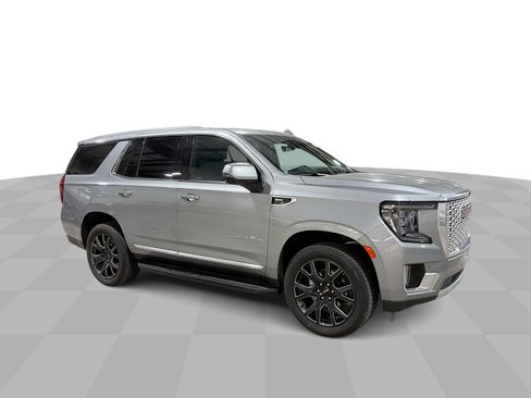 Used 2024 GMC Yukon Denali w/ Max Trailering Package AWD/4WD image 2