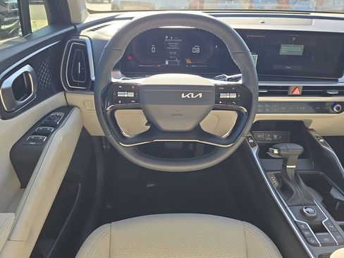 New 2026 Kia Sorento S FWD image 13