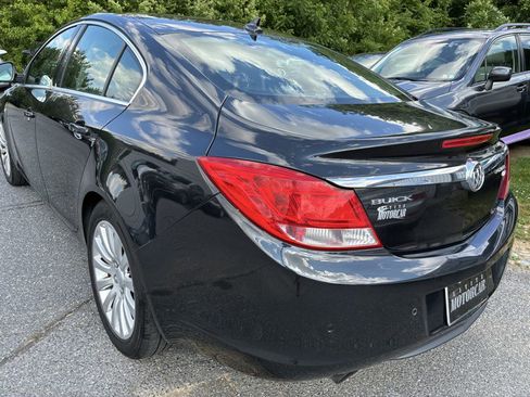 Used 2011 Buick Regal CXL Turbo w/ TO2 Preferred Equipment Group FWD image 4