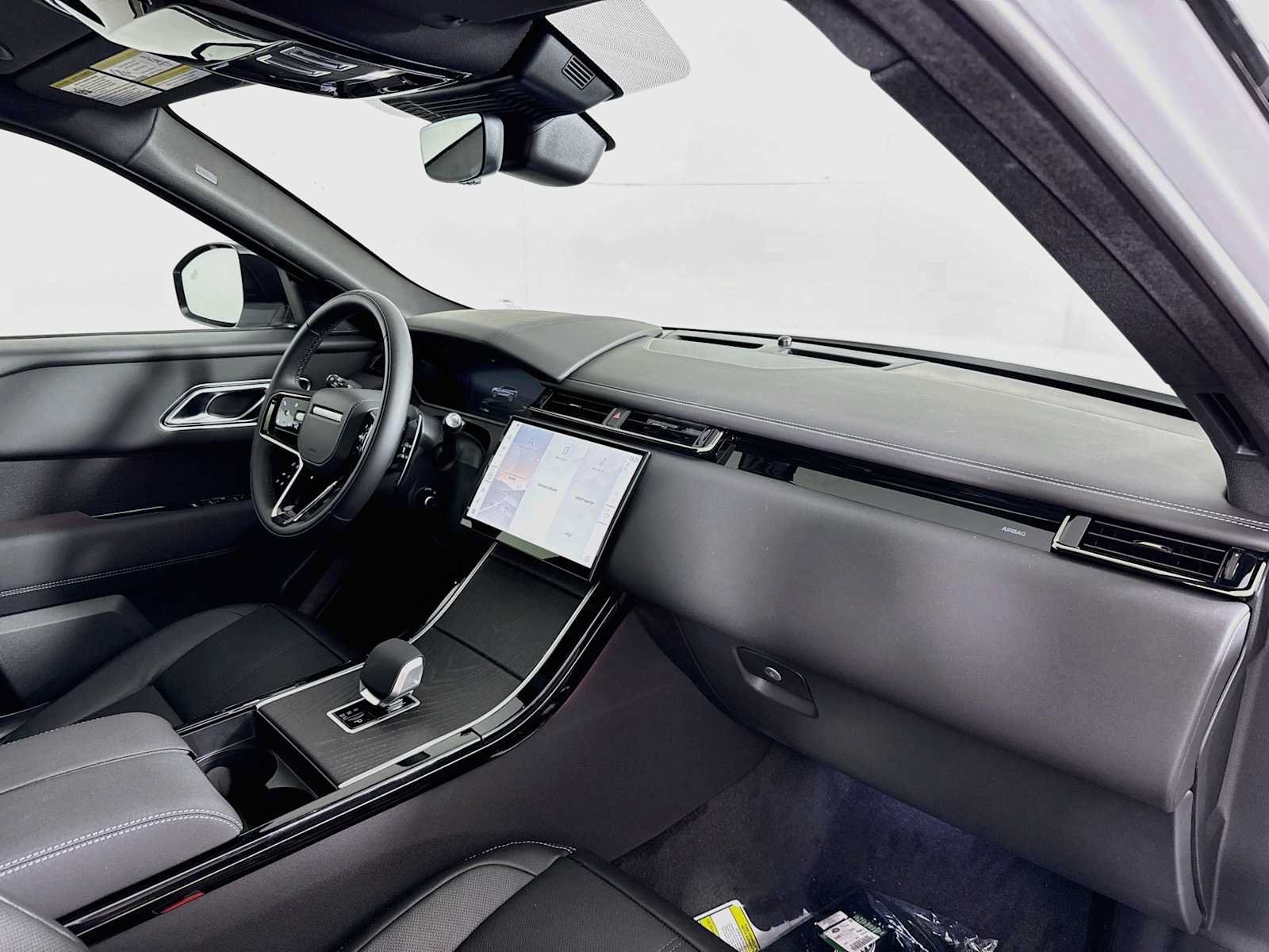 New 2026 Land Rover Range Rover Velar Belgravia AWD/4WD image 29