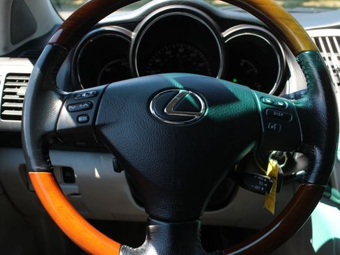 Used 2007 Lexus RX 400h AWD image 12