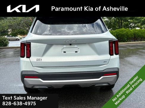 New 2026 Kia Sorento S AWD/4WD image 5