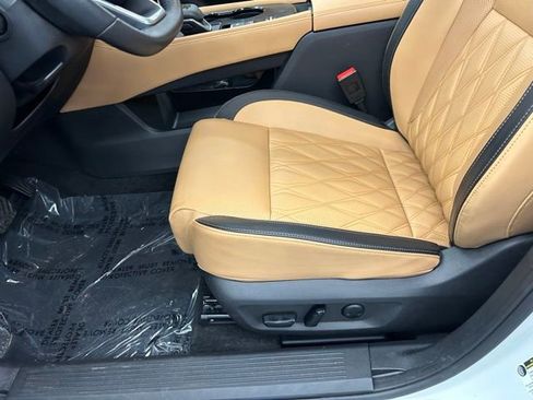 Certified 2023 Nissan Rogue Platinum w/ Platinum Premium Package image 22