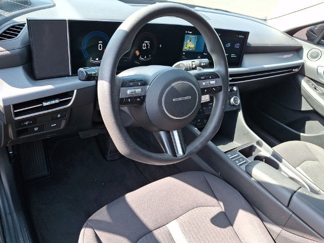 Used 2024 Hyundai Sonata SEL AWD/4WD image 16