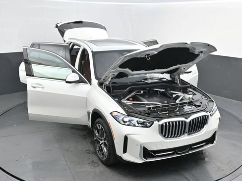 Certified 2025 BMW X5 sDrive40i w/ Parking Assistance Package image 52