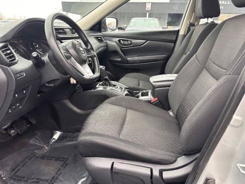 Used 2020 Nissan Rogue S AWD/4WD image 8