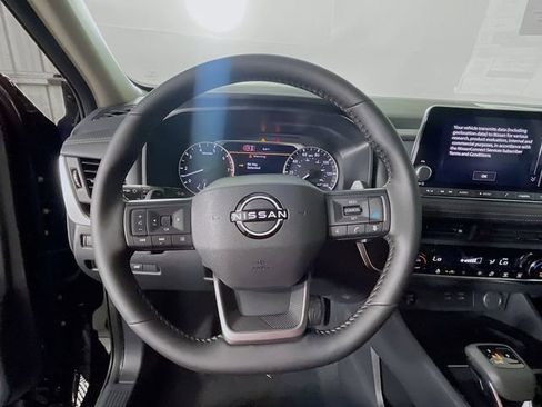 New 2026 Nissan Rogue SV FWD image 8
