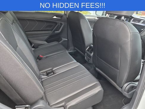 Used 2023 Volkswagen Tiguan SE FWD image 7