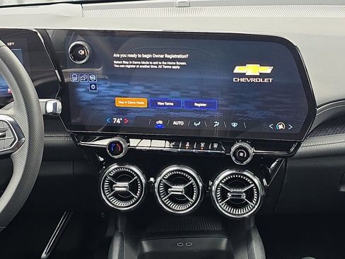 New 2026 Chevrolet Blazer EV LT image 23