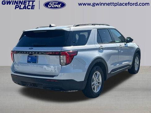 New 2025 Ford Explorer Active image 28